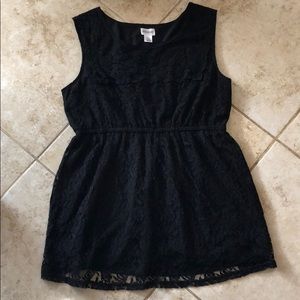 Lace tank- maternity